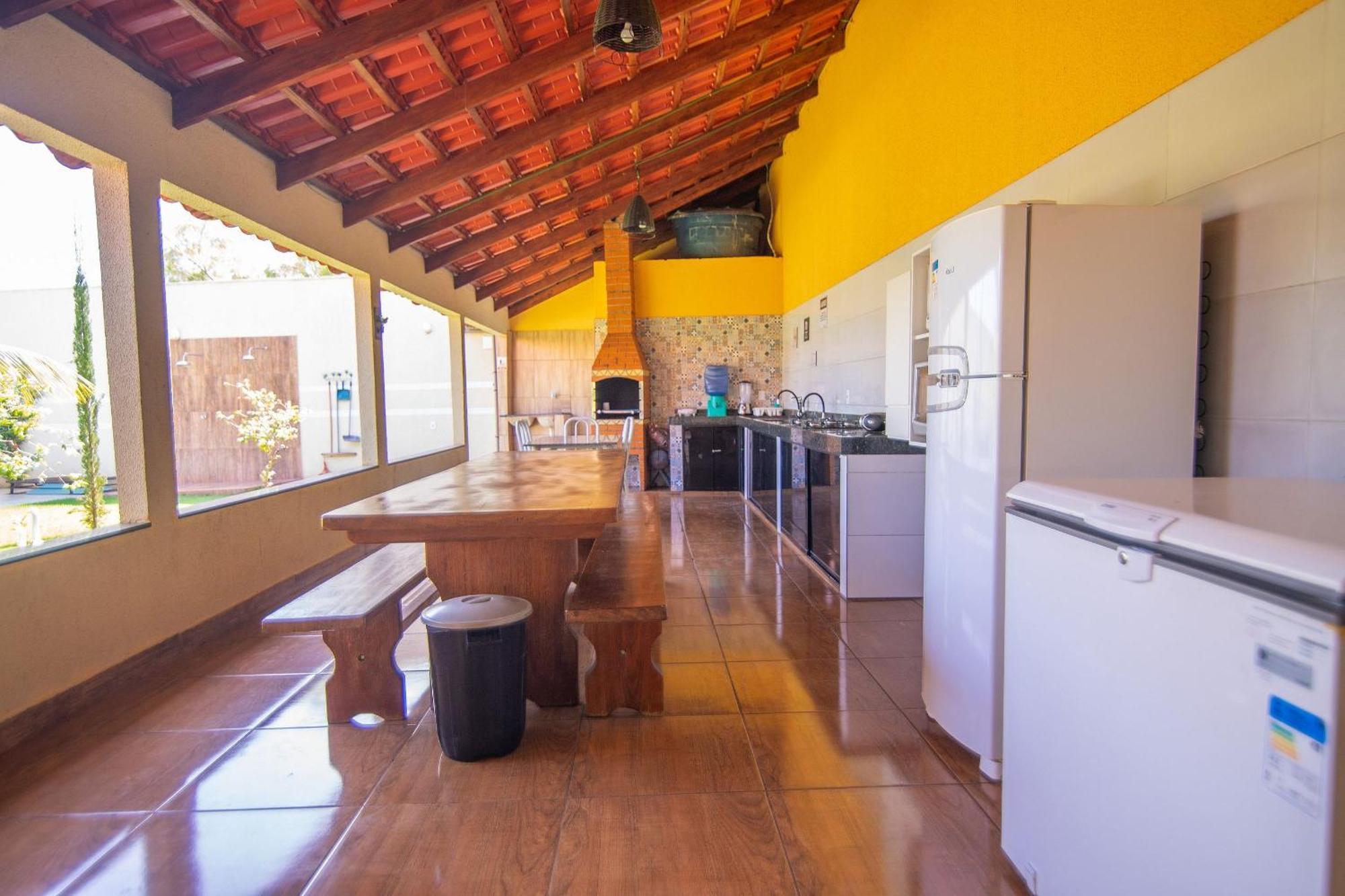 Pousada Casa Com Amplo Espaco Verde, 4 E Piscina