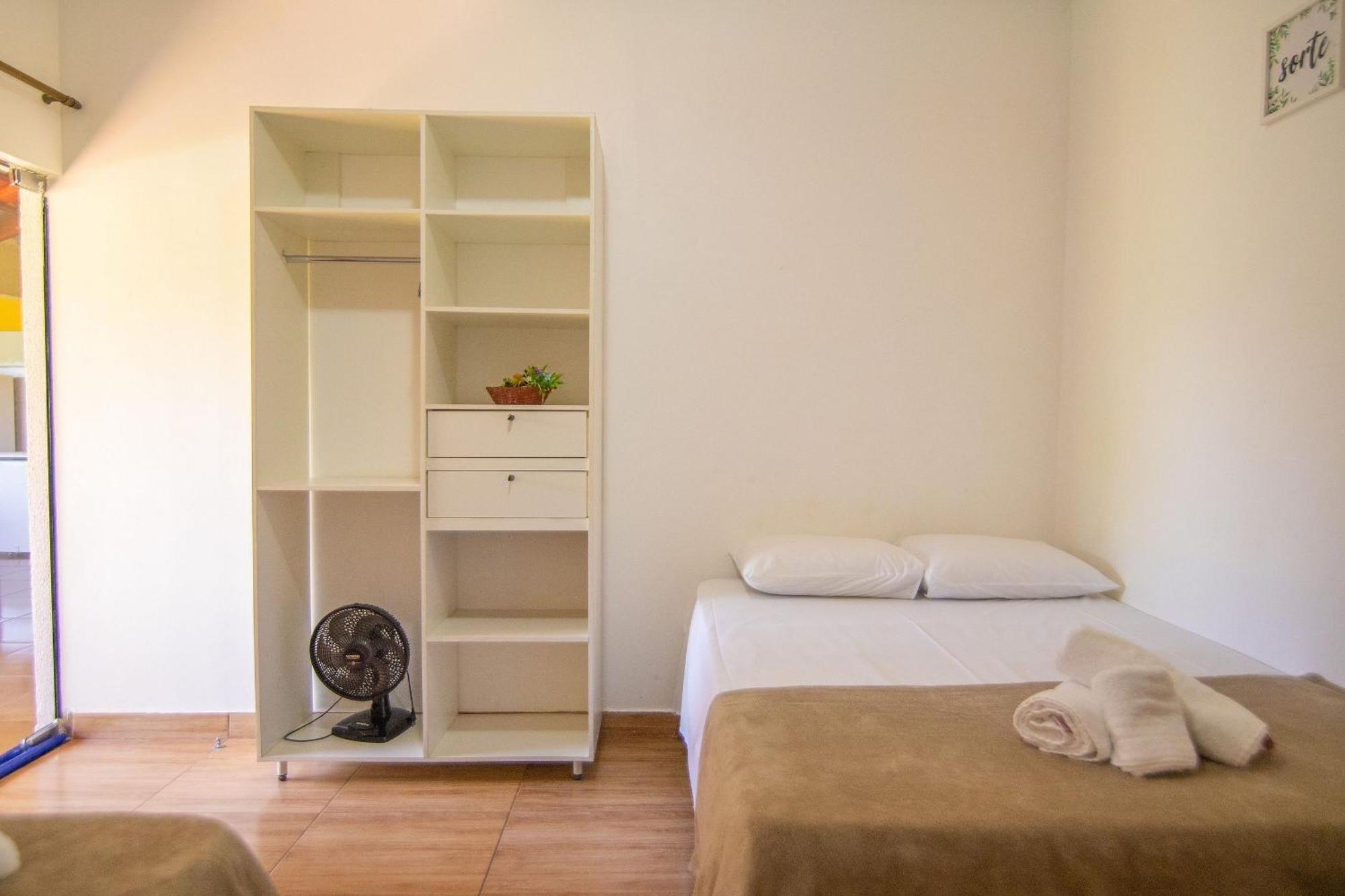 Pousada Casa Com Amplo Espaco Verde, 4 E Piscina *