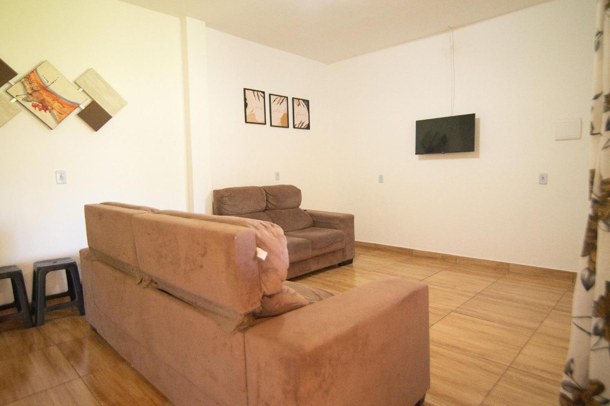 Pousada Casa Com Amplo Espaco Verde, 4 E Piscina