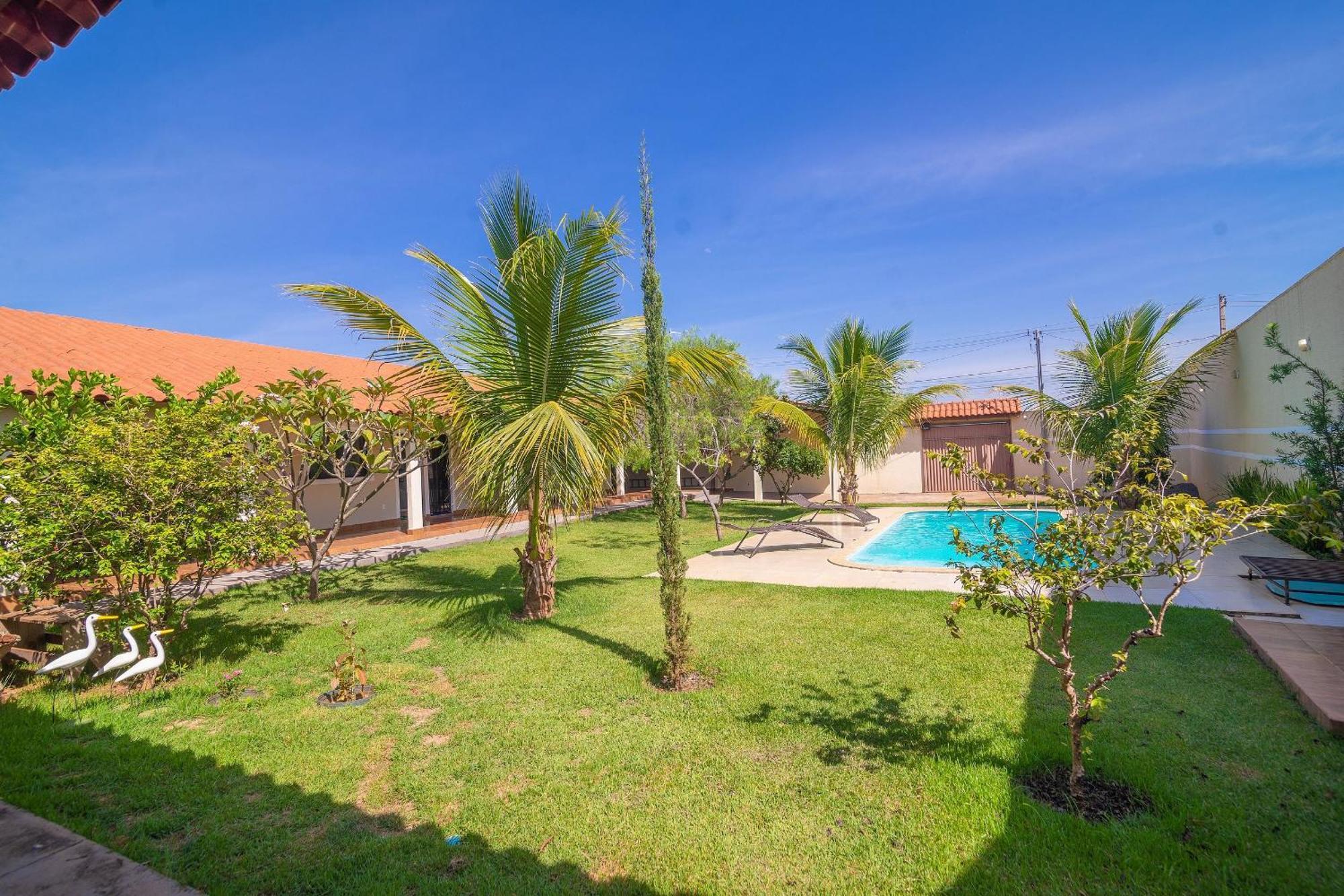 Villa Casa Com Amplo Espaco Verde, 4 E Piscina *